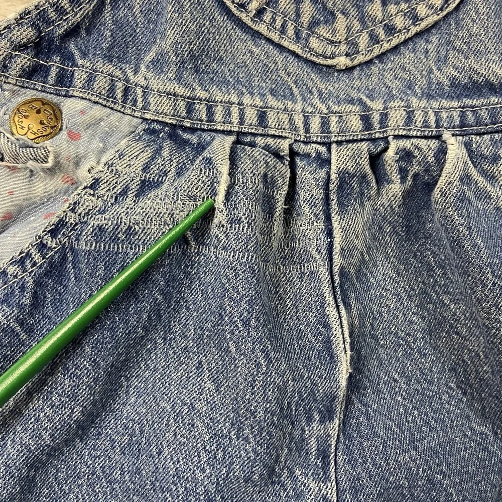 VTG Oshkosh B'gosh Vestbak Blue Denim Overalls Girl's 3T Hearts Farmcore Play